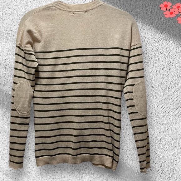 H&M Cream and Brown Cardigan Sweater with V-Neck - Picture 4 of 11